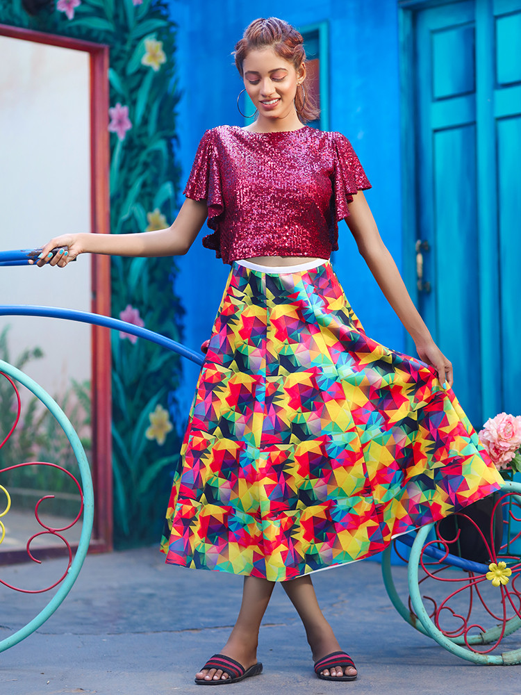Maroon sequins crop top