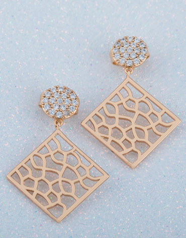 Intricated stone work drop earrings